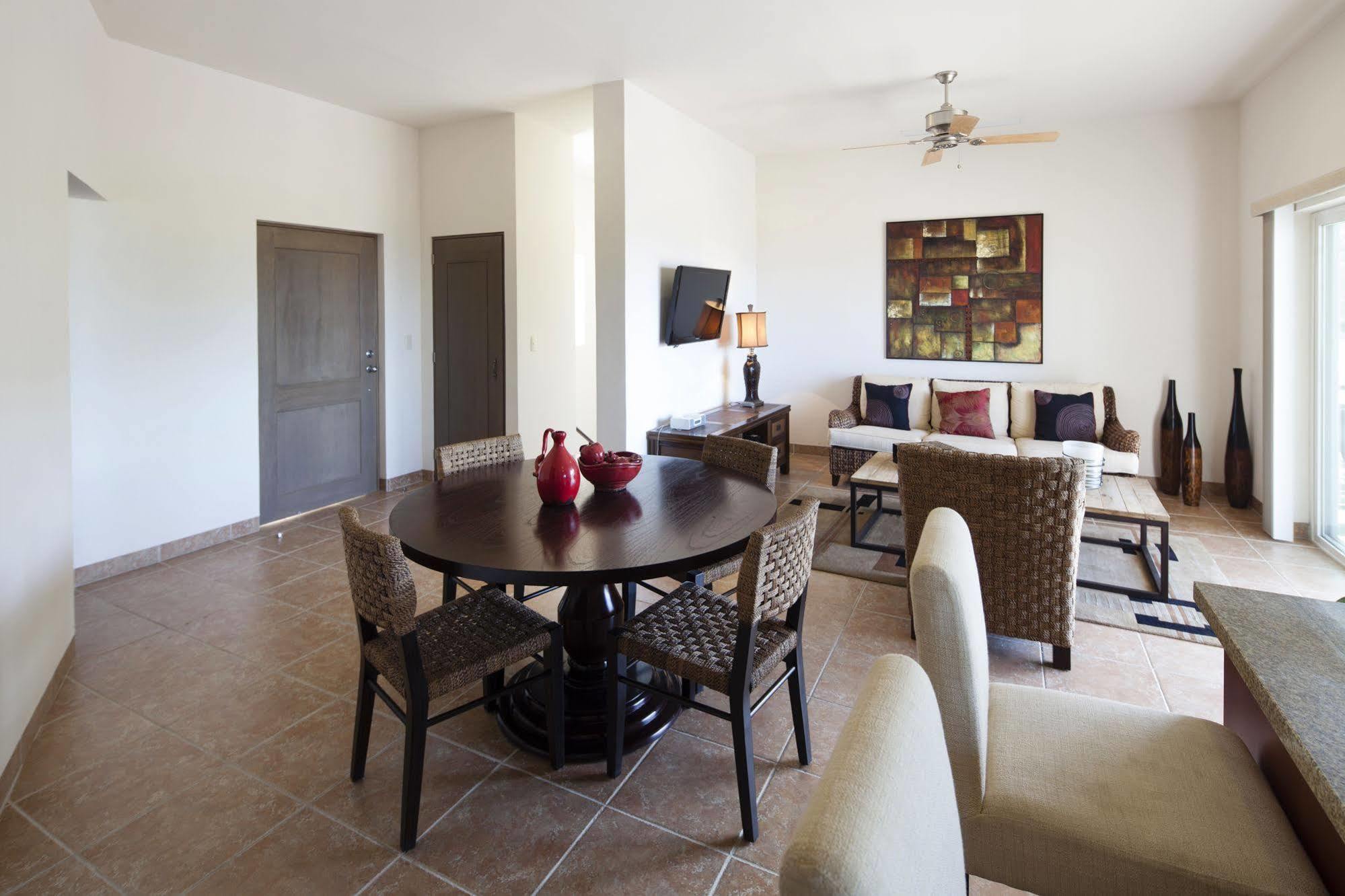 Las Colinas Costabaja Townhomes ลาปาซ ภายนอก รูปภาพ